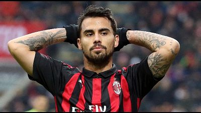Milan ko, piovono fischi a San Siro Milan ko, piovono fischi a San Siro
