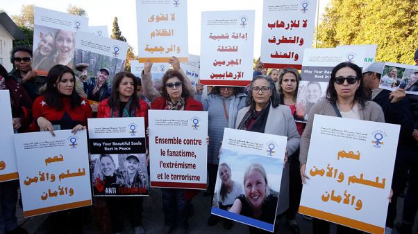 المغرب: وقفة تضامنية لتأبين سائحتين قُتلتا في منطقة جبال الأطلس المغرب: وقفة تضامنية لتأبين سائحتين قُتلتا في منطقة جبال الأطلس