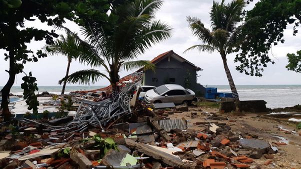 Tsunami kills at least 222 in Indonesia after Krakatau eruption Tsunami kills at least 222 in Indonesia after Krakatau eruption