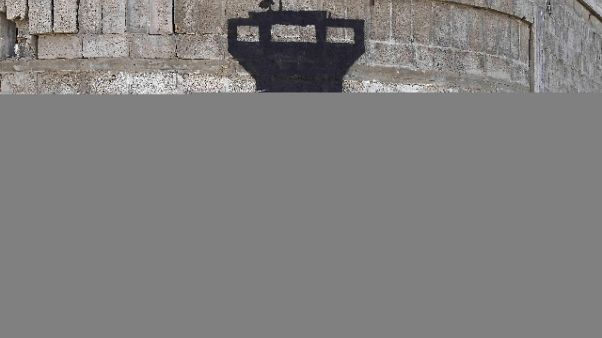 Tenta furto opera Banksy, denunciato Tenta furto opera Banksy, denunciato