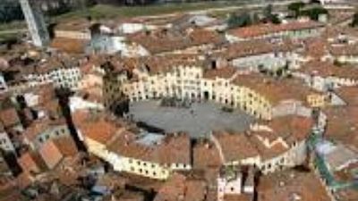 Auguri morte sindaco Lucca per delibera