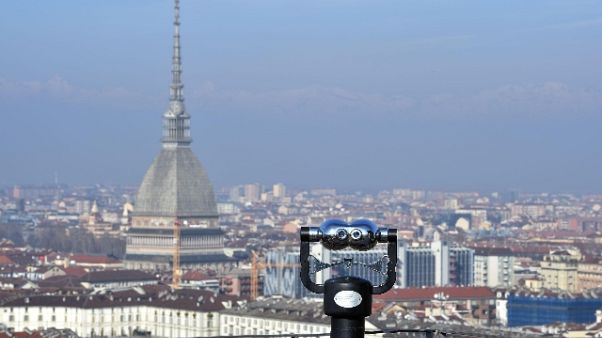 Cala smog a Torino, tornano diesel Euro4 Cala smog a Torino, tornano diesel Euro4