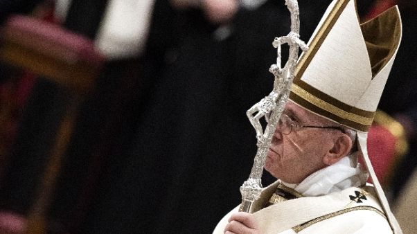 Papa: accogliere, siamo tutti fratelli Papa: accogliere, siamo tutti fratelli