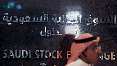 هبوط بورصات الخليج متأثرة بخسائر الأسواق العالمية لكن سهم بنك الرياض يقفز