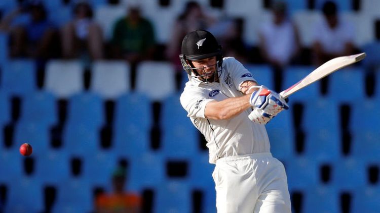Southee rescues New Zealand with bat and ball after Lakmal blast
