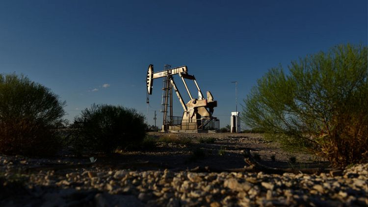 Oil prices fall more than 1 percent as U.S. stock markets retreat