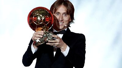 مودريتش يتفوق على ديوكوفيتش ويتوج بجائزة أفضل رياضي في البلقان