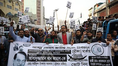انتهاء حملة انتخابية عنيفة في بنجلادش والتصويت الأحد