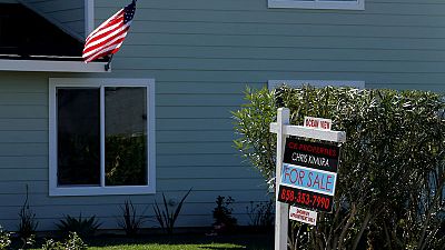 عقود شراء المساكن القائمة في أمريكا تهبط على غير المتوقع في نوفمبر