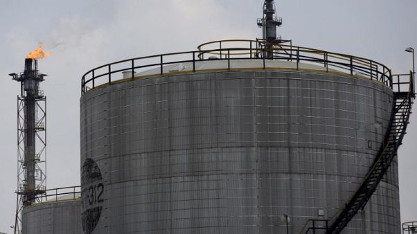 Oversupply, faltering growth to weigh on oil prices in 2019 - Reuters poll Oversupply, faltering growth to weigh on oil prices in 2019 - Reuters poll