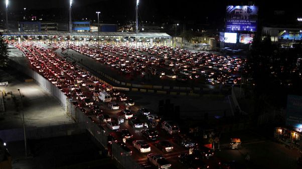 Mexican president decrees tax cuts for U.S. border region Mexican president decrees tax cuts for U.S. border region