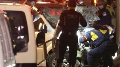 Tokyo: un homme fonce en voiture dans la foule, neuf blessés Tokyo: un homme fonce en voiture dans la foule, neuf blessés