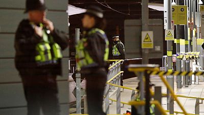 شرطة بريطانيا تبحث عن صلات لحادث الطعن في مانشستر بالإرهاب