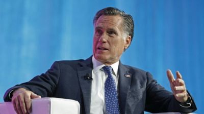 Le sénateur Mitt Romney exprime ses doutes sur la stature de Donald Trump Le sénateur Mitt Romney exprime ses doutes sur la stature de Donald Trump