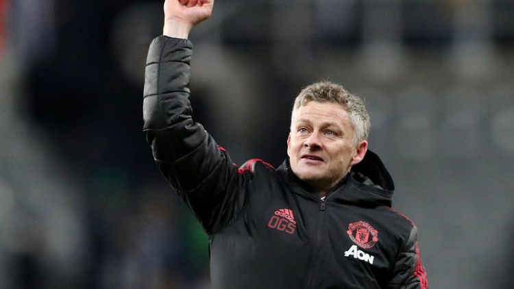 Solskjaer matches Busby as reborn United march on