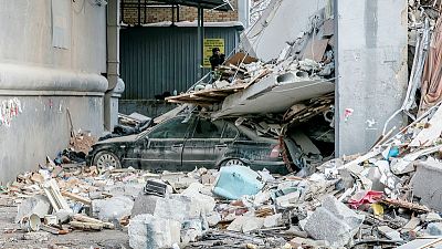 وكالات: ارتفاع عدد قتلى انهيار مبنى سكني في روسيا إلى 39