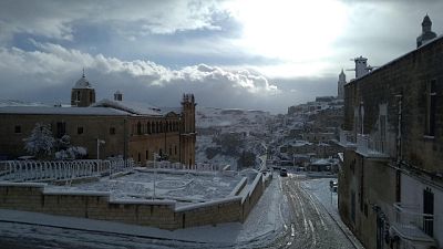 Maltempo: gelo e neve al sud Maltempo: gelo e neve al sud