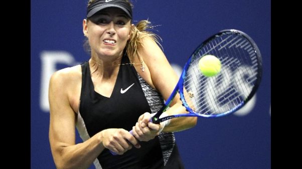 Tennis: Shenzhen: piove, domani i quarti Tennis: Shenzhen: piove, domani i quarti