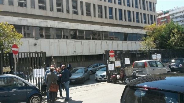 Ex assessore Puglia a giudizio a Taranto Ex assessore Puglia a giudizio a Taranto