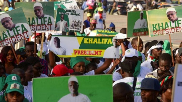 Sénégal: l'ex-maire de Dakar voit la présidentielle s'éloigner mais ne renonce pas