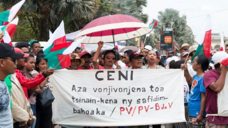 Présidentielle à Madagascar: manifestation pacifique, résultats définitifs le 8 janvier