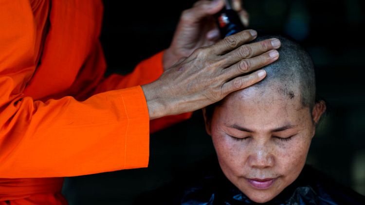 Thailand's rebel female Buddhist monks defy tradition