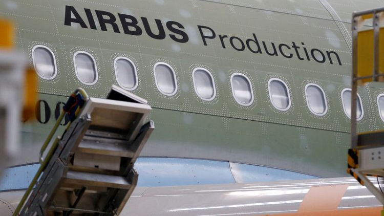Airbus chases aircraft lessors as order race tightens