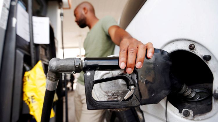 مخزونات البنزين في منطقة ساحل الخليج الأمريكي ترتفع لأعلى مستوى مسجل