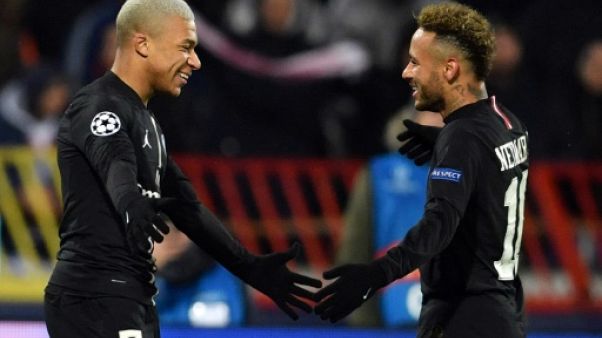 Ligue 1: le PSG reprend l'entraînement avec Neymar et Mbappé Ligue 1: le PSG reprend l'entraînement avec Neymar et Mbappé
