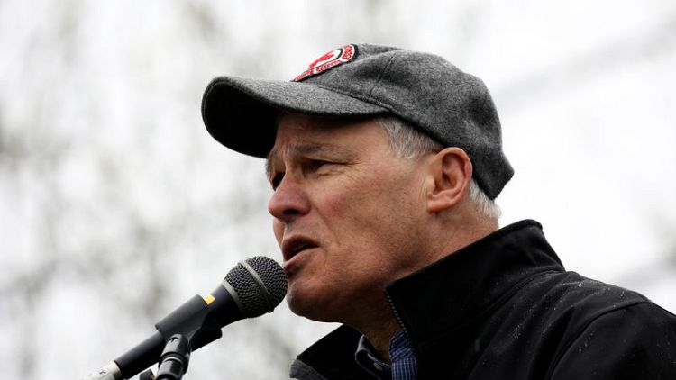 Washington governor to pardon pot crimes, six years after legalization