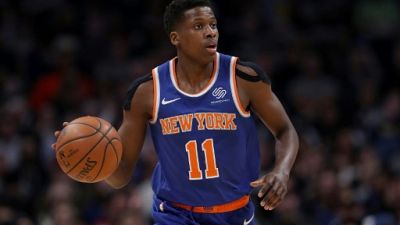 NBA: le meneur français des New York Knicks Frank Ntilikina sort sur blessure NBA: le meneur français des New York Knicks Frank Ntilikina sort sur blessure