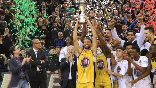 Basket: Forni (Torino) cerca di vendere Basket: Forni (Torino) cerca di vendere