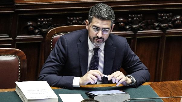 Fraccaro,su referendum decidono Camere Fraccaro,su referendum decidono Camere