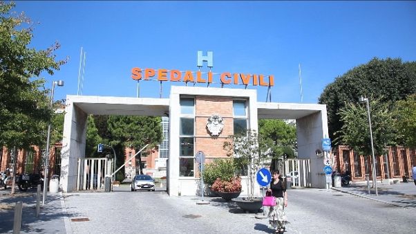 Neonato morto a Brescia, atti in Procura Neonato morto a Brescia, atti in Procura