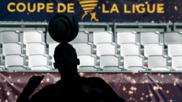 Coupe de la Ligue: Lyon-Strasbourg pour lancer les quarts Coupe de la Ligue: Lyon-Strasbourg pour lancer les quarts