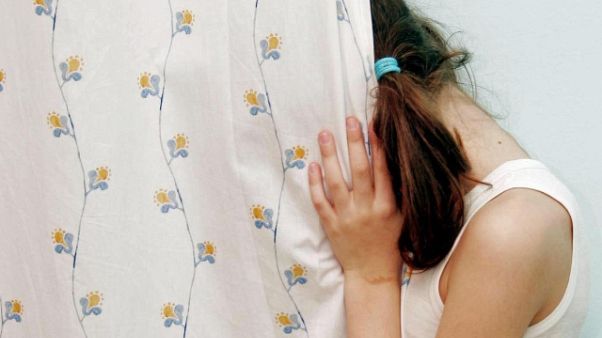 Abusi su minore, due a giudizio Abusi su minore, due a giudizio