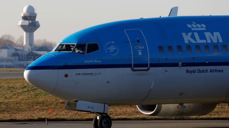 الخطوط الجوية الهولندية تلغي 159 رحلة يوم الثلاثاء بسبب عاصفة