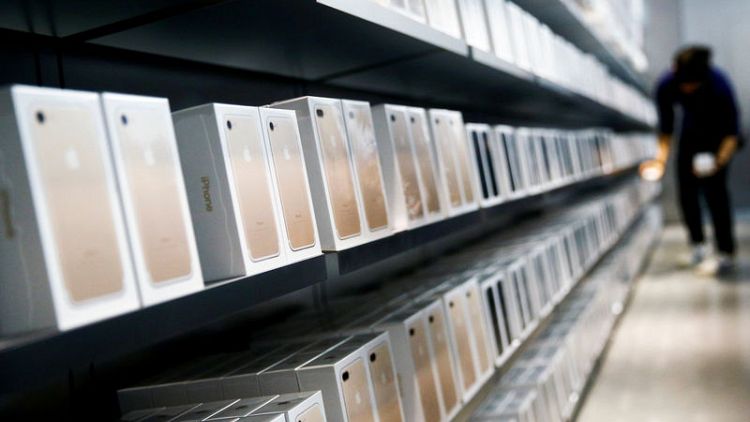 China smartphone shipments seen down 12-15.5 percent last year - market data