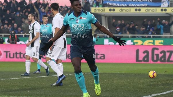 Duvan Zapata giocatore del mese per Aic Duvan Zapata giocatore del mese per Aic