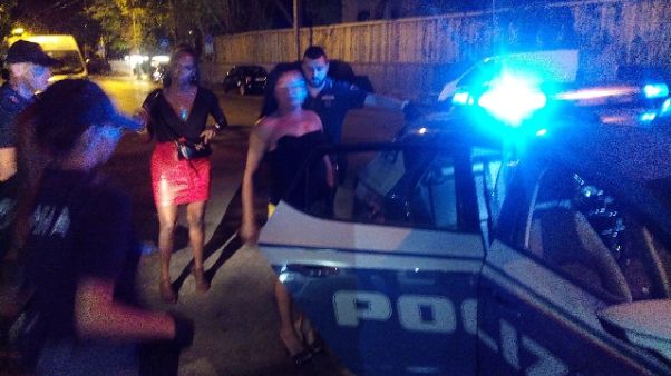 Tratta e prostituzione,arresti a 4 donne Tratta e prostituzione,arresti a 4 donne
