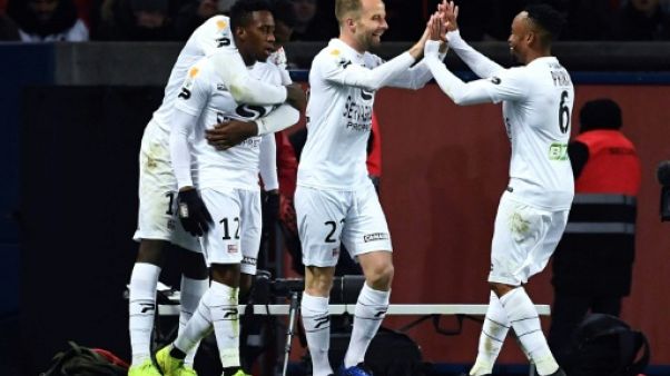 Coupe de la Ligue - Paris chute, Monaco et Bordeaux qualifiés Coupe de la Ligue - Paris chute, Monaco et Bordeaux qualifiés