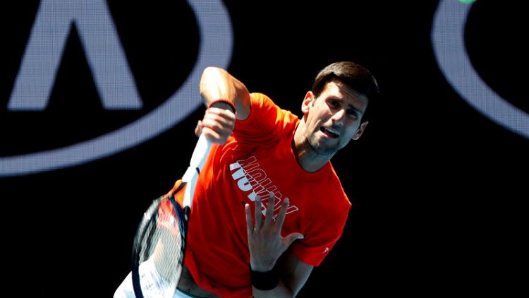 Djokovic mauls Murray in Australian Open practice match