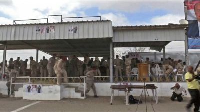 Yémen: spectaculaire attaque des rebelles contre l'armée loyaliste Yémen: spectaculaire attaque des rebelles contre l'armée loyaliste