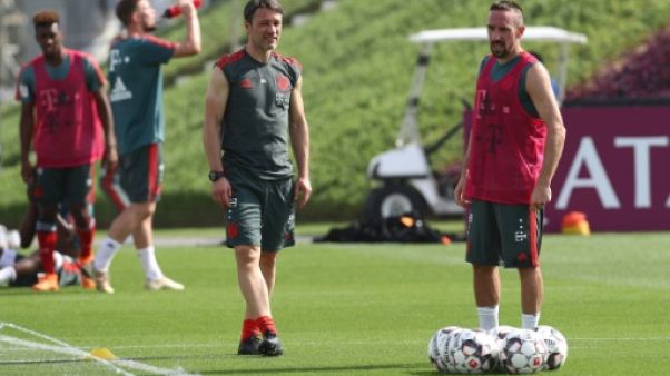 Bayern: Ribéry blessé en stage, indisponible "pour l'instant" Bayern: Ribéry blessé en stage, indisponible "pour l'instant"