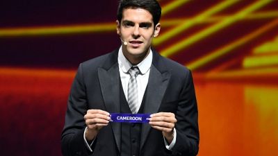 Figo et Kaka à la rescousse du foot au Pakistan, fou de cricket Figo et Kaka à la rescousse du foot au Pakistan, fou de cricket