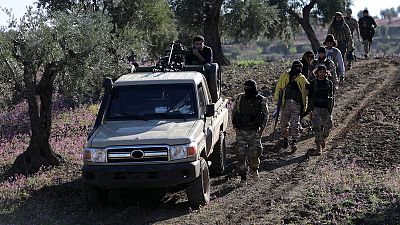 المتشددون في سوريا يحكمون قبضتهم ويفرضون اتفاقا على المعارضين في إدلب المتشددون في سوريا يحكمون قبضتهم ويفرضون اتفاقا على المعارضين في إدلب