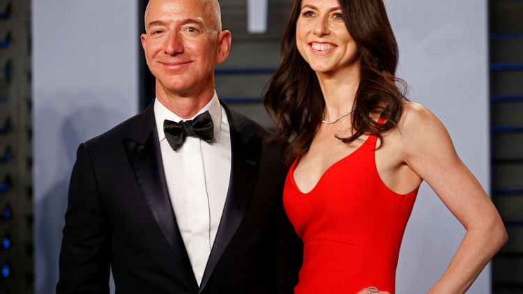 Investors question Amazon's future after Bezos announces divorce