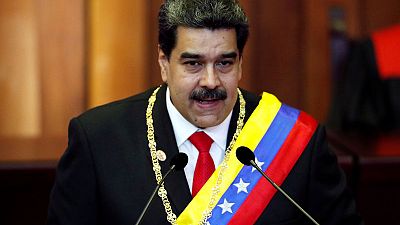 مادورو يبدأ فترة ثانية في رئاسة فنزويلا ويتجاهل الانتقادات