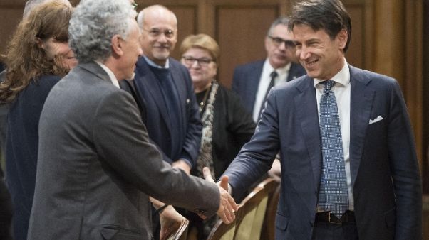 Conte, rinvio reddito per farlo bene Conte, rinvio reddito per farlo bene