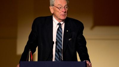 AMA: "Pas la fin du monde" si Moscou a "quelques jours de retard" déclare Dick Pound AMA: "Pas la fin du monde" si Moscou a "quelques jours de retard" déclare Dick Pound